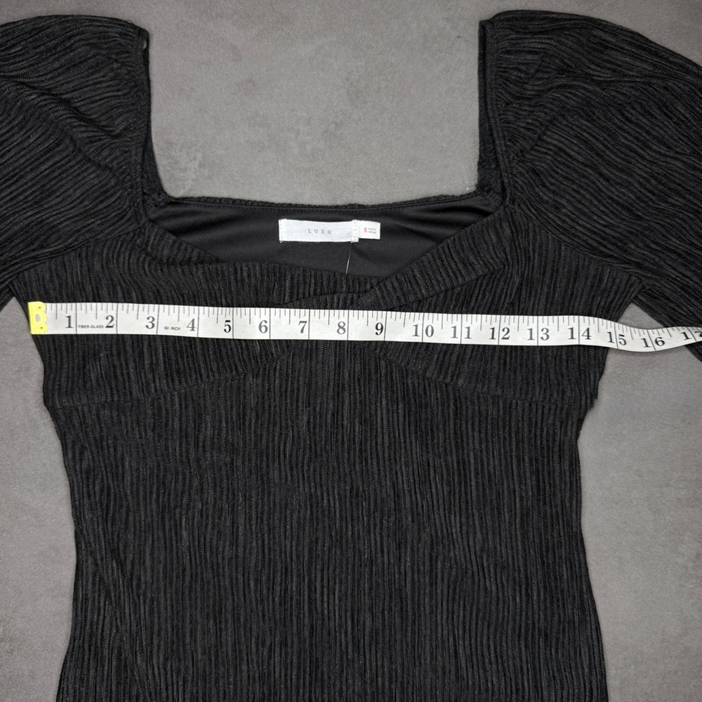 Lush Black‎ Twist Front Long Sleeve Plissè Midi Dress - Picture 6 of 7